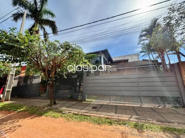 Residencia de Gran Porte en Fernando de la Mora – Zona Norte, foto 4