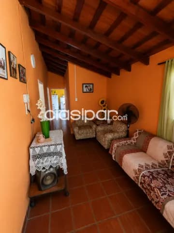 Casa en Fernando de la Mora zona sur bo. Pitiantuta — foto 4
