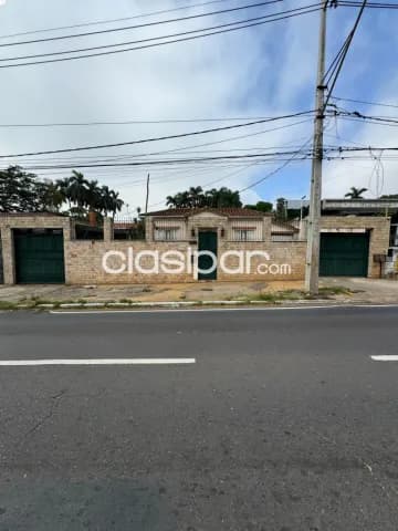 Casa en Recoleta - terreno 1400 m2 - sobre mcal. Lopez frente al centenario — foto 4