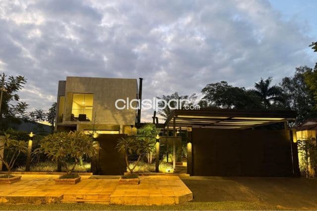 elegante residencia de lujo en San Bernardino — foto 1