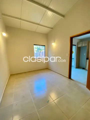 Hermosa casa pareada en barrio Loma Merlo - Luque Próximo a Rakiura — foto 5