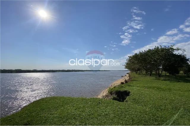 Campo en pilar sobre rio paraguay, foto 2