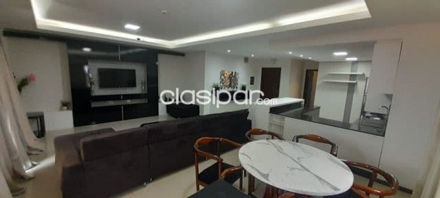Departamento amoblado en el edificio altade: 3 habitaciones y 2 baños