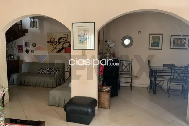 Casa en esquina con departamento independiente en sajonia, foto 4