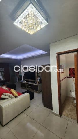 *en venta!!!* *casa toda planta baja y amoblada en mariano r. Alonso*