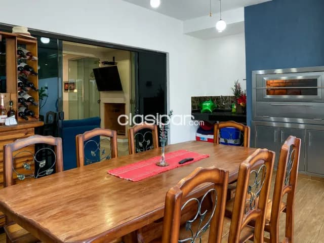 En venta amplia casa en Luque - Laurelty — foto 4