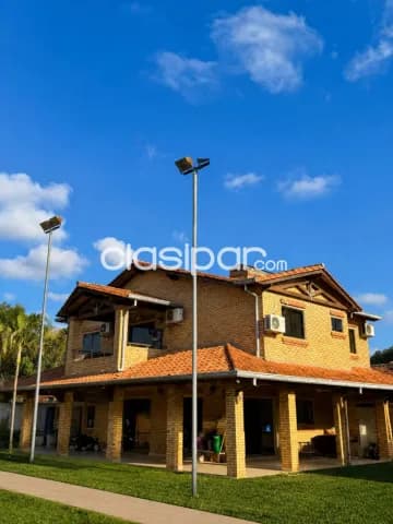 Imponente casa en Villa Elisa — foto 2