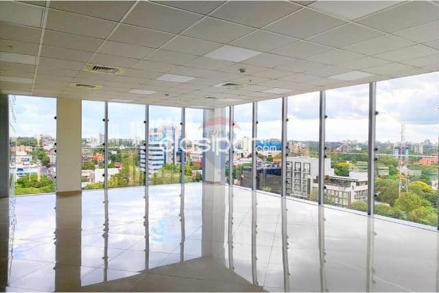 Oficina de 485 m2 en Villa Morra, foto 1