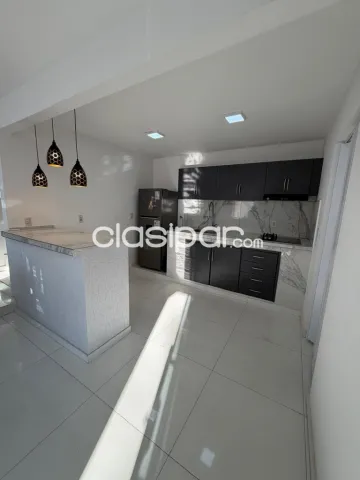 Lujosa residencia con piscina quincho climatizado vendo en Lambaré !!, foto 4