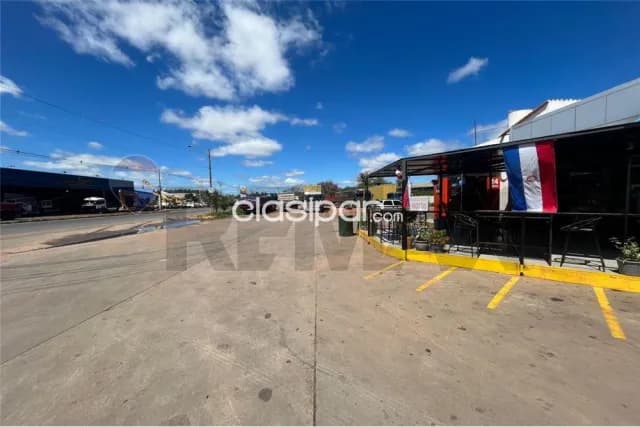 Estacion de servicio con clientela formada acceso sur — foto 3