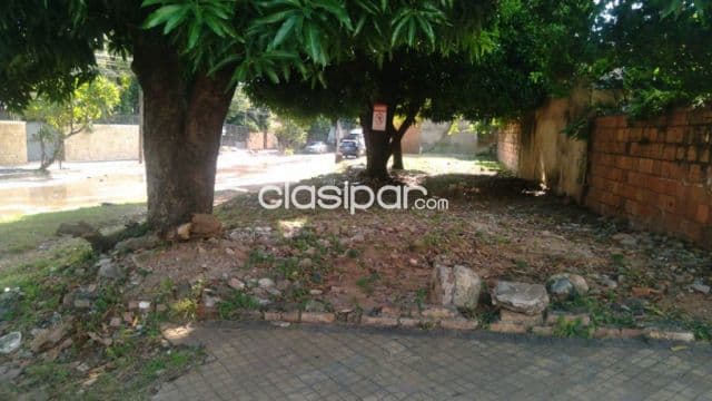 Terreno en esquina barrio Jara asuncion
