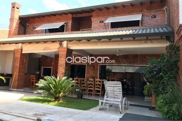 La casa de tus sueños en el exclusivo barrio pinozá, Asunción!