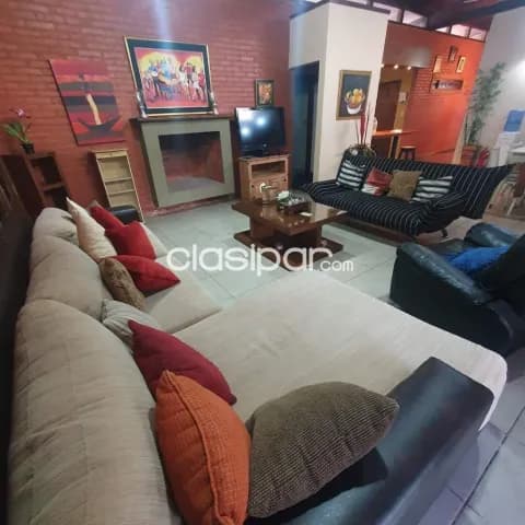 Casa de 4 dormitorios AMOBLADA con piscina en Surubii Mariano Roque Alonso — foto 4