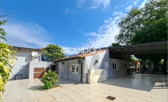 Propiedad comercial c/galpones y oficinas-Villa Elisa cerca von polesky gran terreno — foto 3