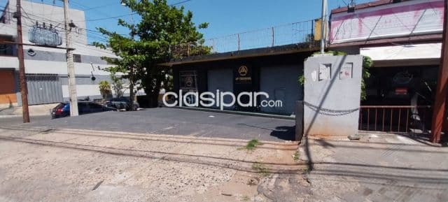 En venta propiedad en esquina sobre Felix Bogado San Vicente - Asunción