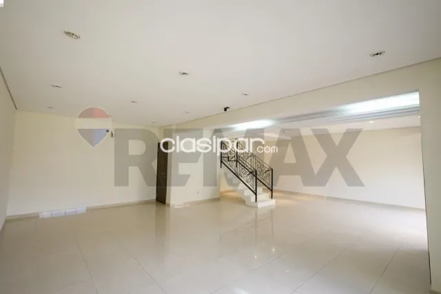 3 locales comerciales en terreno de 500m2 — foto 3