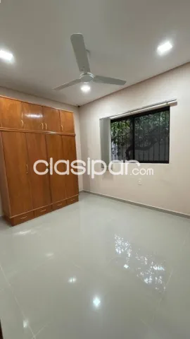 casa moderna en Mariano Roque Alonso — foto 2