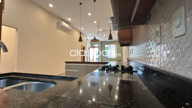 casa moderna en Mariano Roque Alonso — foto 5