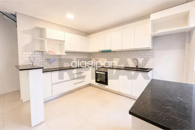 En venta duplex en Luque cuarto barrio, foto 4
