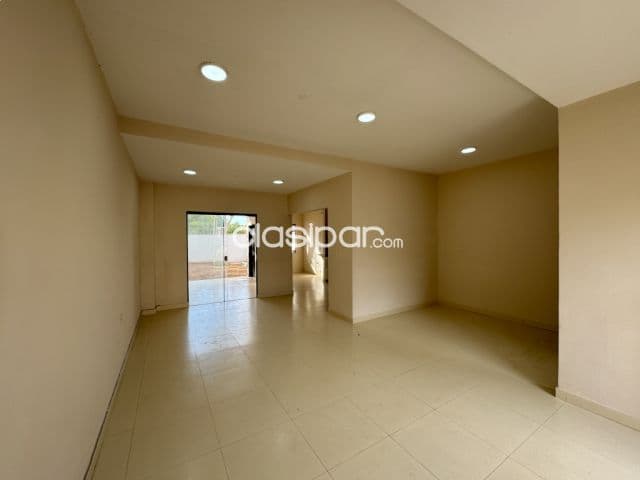 Oferta duplex lambare. 3hab, patio, garaje, financio via basa