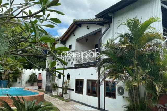 Duplex en San Bernardino en sadi