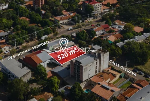 Terreno en Barrio Salvador del Mundo, a 1 cuadra de la Avda. Santísima Trinidad — foto 3