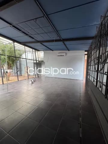 En alquiler local comercial en Villa Morra - Asunción — foto 3