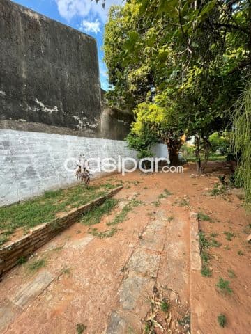 Terreno 1350 m2 en Barrio Jara