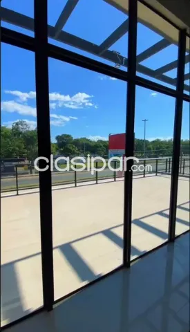 Luque, avda. Elizardo aquino: Importante p/ comerciales, showroom, 1.100m2, planta libre — foto 5