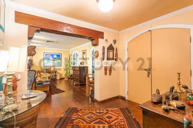 Residencia estilo Colonial en Barrio San Jorge en venta, foto 4