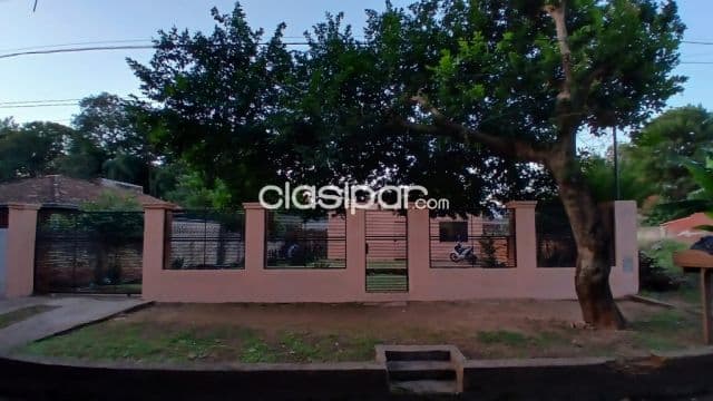 En Venta Casa Centro de Ñemby — foto principal