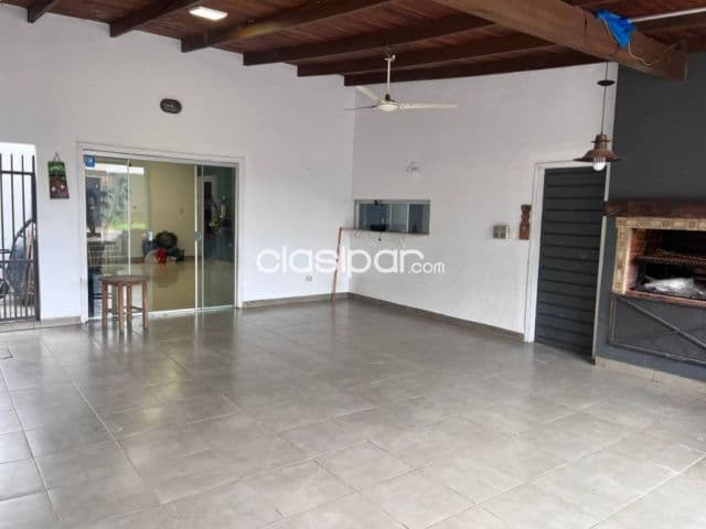 residencia a media cuadra del Cit