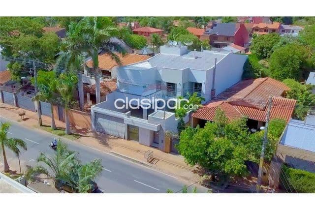 En Venta - Residencia -Los Laureles, Asunción, Paraguay