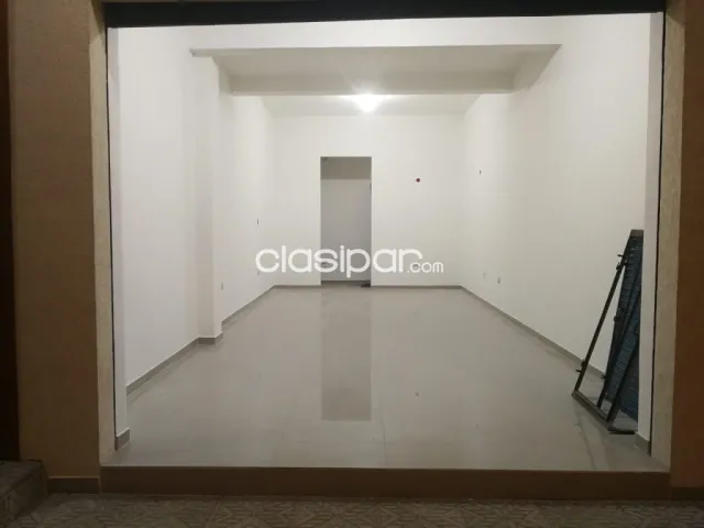 salón sobre ruta 2, zona UNA, foto 3