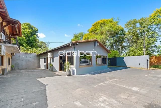 Casa con tinglado fernando zona norte-cerca av mariscal lopez y de av madame lynch — foto 5