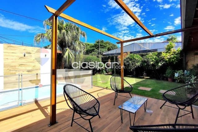 CASA EN Fernando de la Mora ZONA NORTE La propiedad se encuentra en Fernando de la M