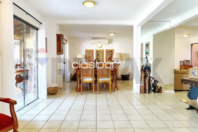 CASA EN Fernando de la Mora ZONA NORTE La propiedad se encuentra en Fernando de la M, foto 5