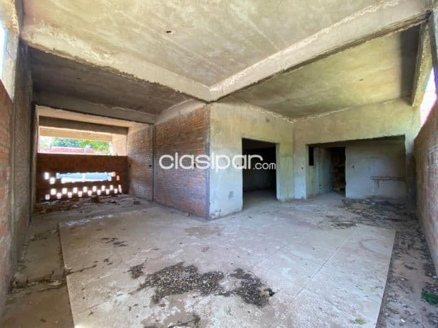 En venta propiedad en esquina en San Lorenzo
