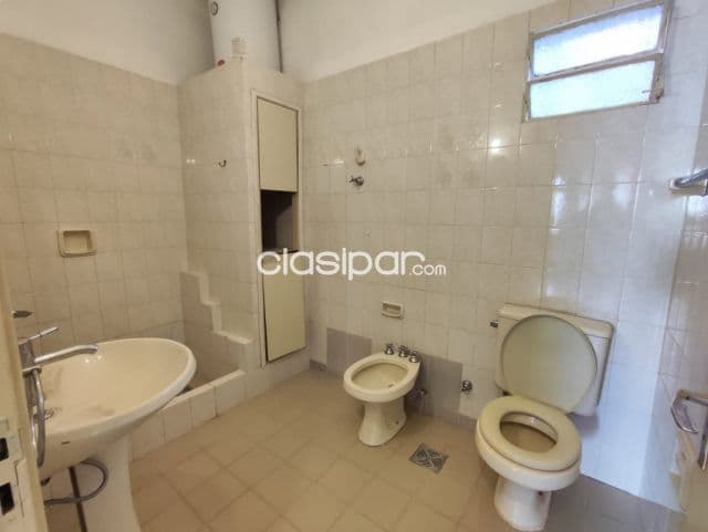 Casa para oficina en asuncion cod 6844