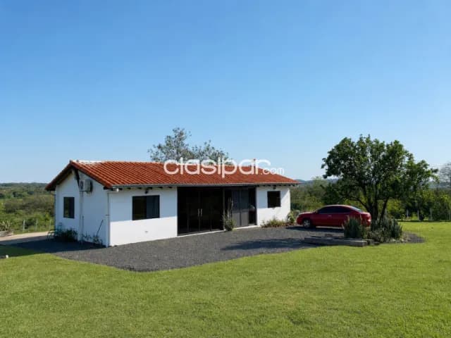 Campo De 28 Hectáreas En Sapucai Con Casa Renovada, Arroyo Y Vistas A Los Cerros — foto 2