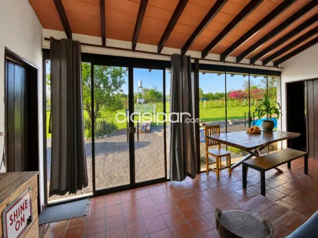 Campo De 28 Hectáreas En Sapucai Con Casa Renovada, Arroyo Y Vistas A Los Cerros — foto 3