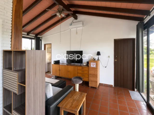 Campo De 28 Hectáreas En Sapucai Con Casa Renovada, Arroyo Y Vistas A Los Cerros — foto 4