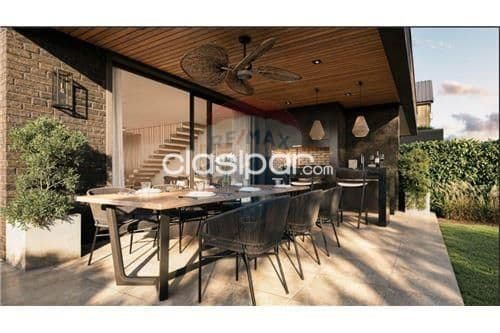 Duplex en Venta en Central Limpio Los Pingos Club de Campo Surubi'í