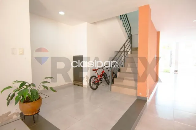 Edificio en lambare, foto 2