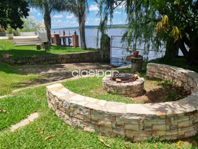 Casa en sanber al borde del lago con piscina y fogon — foto 3