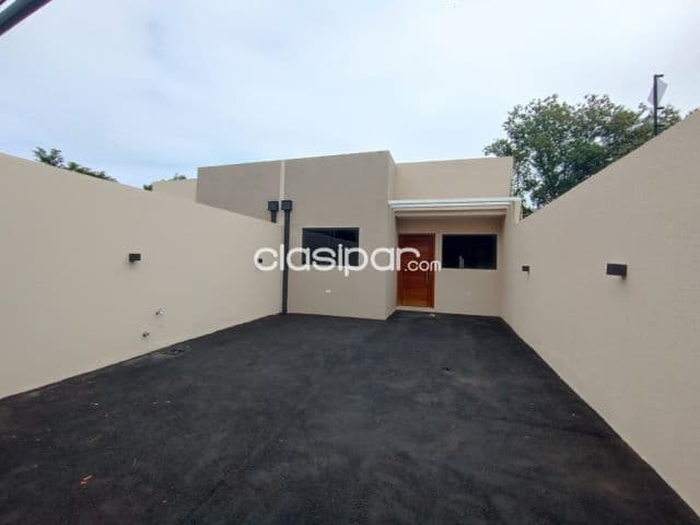 Chalet a estrenar en venta