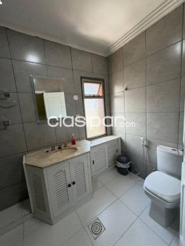 Amplio departamento en edificio italia-barrio la encarnacion, foto 1