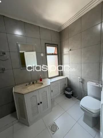Amplio departamento en edificio italia-barrio la encarnacion, foto 2