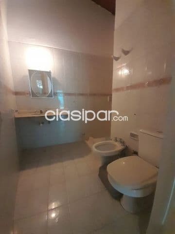 Casa en asuncion barrio Villa Morra cod 6442
