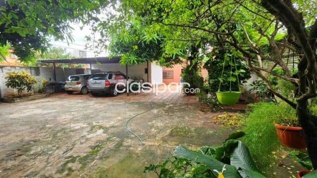 Terreno en Venta en esquina, Barrio Herrera